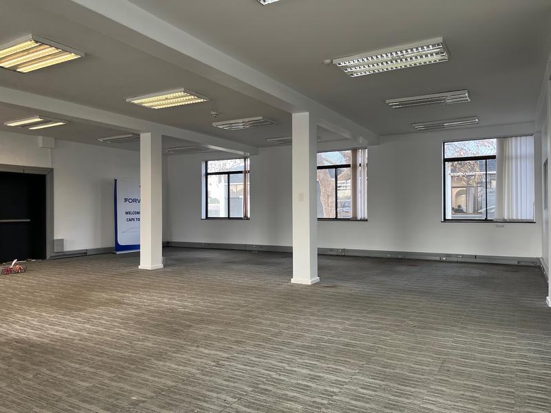 To Let Commercial Property for Rent in Retreat Western Cape
